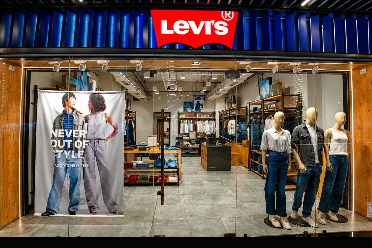 Levi's