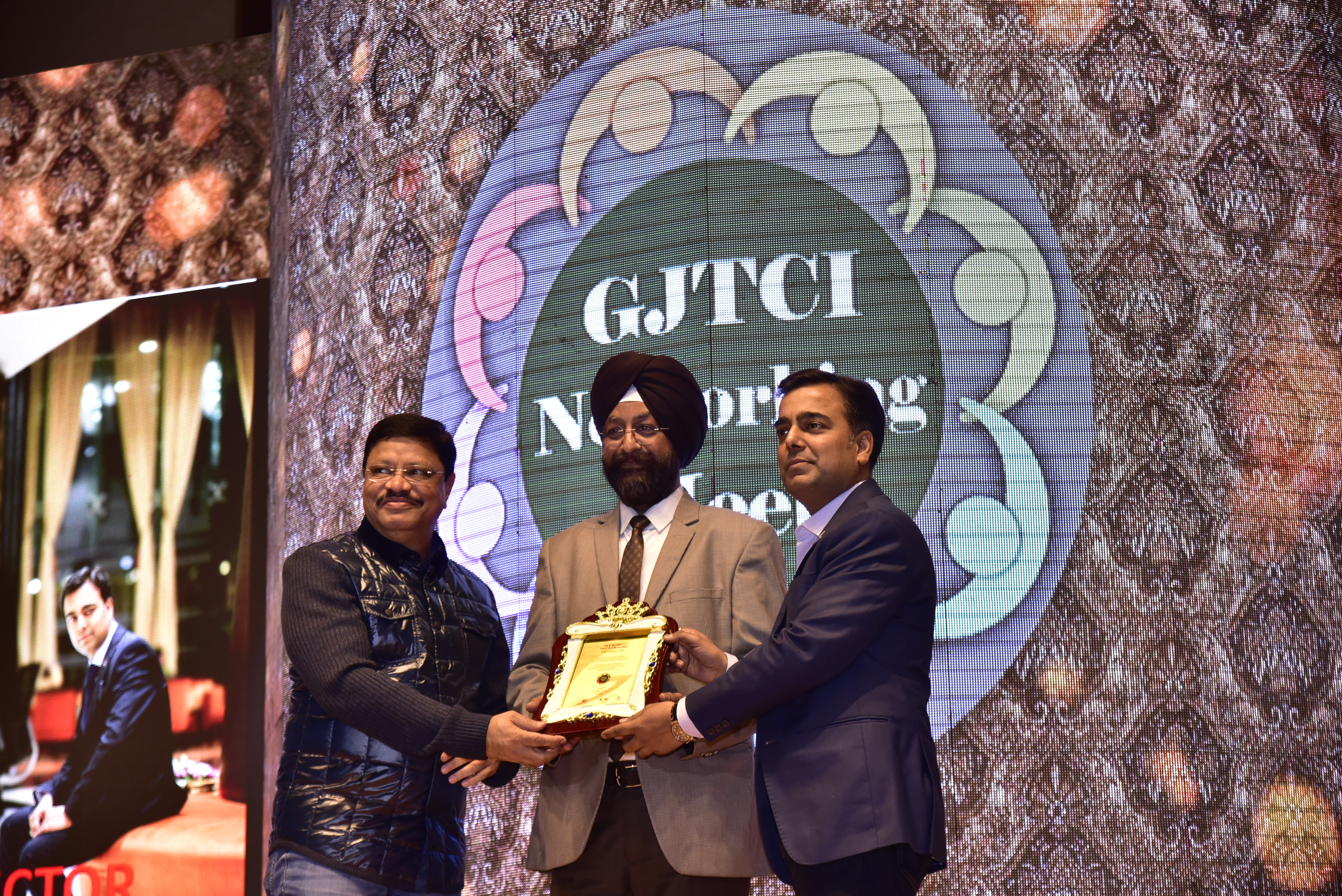 KW Group Honoured by “Top Jewelers Meet, Gujarat” 